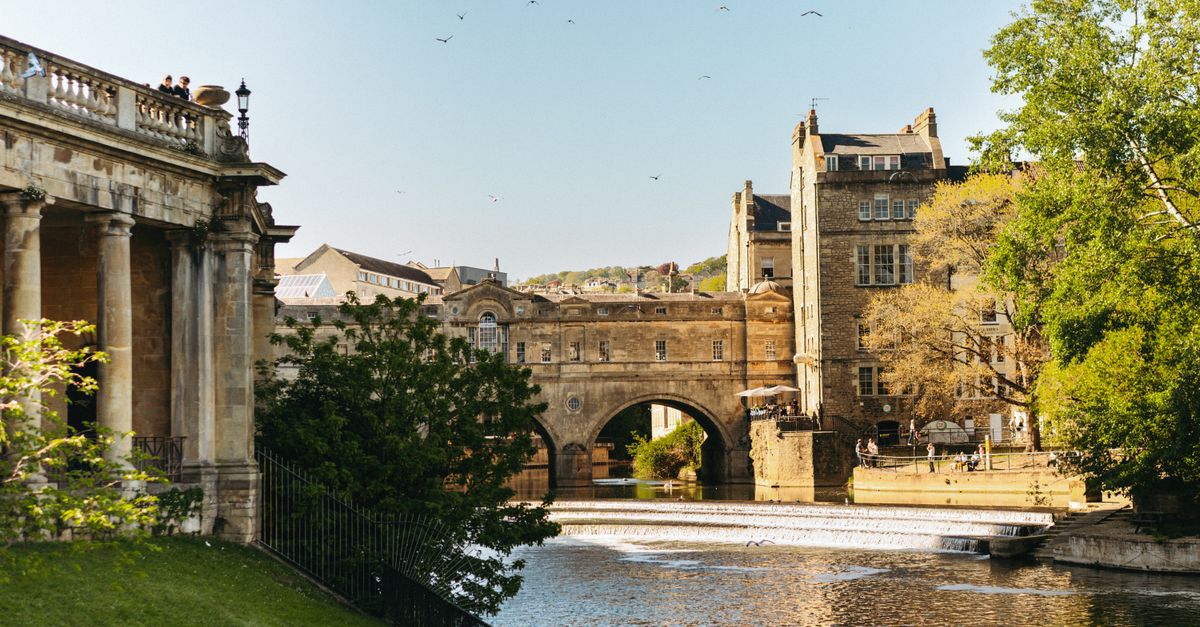 Bath and Stonehenge Day Trip From London