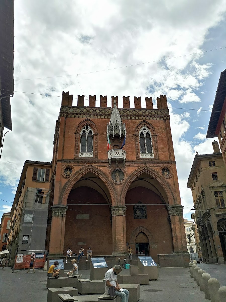 Bologna and Emilia-Romagna: Italy's Food Heart