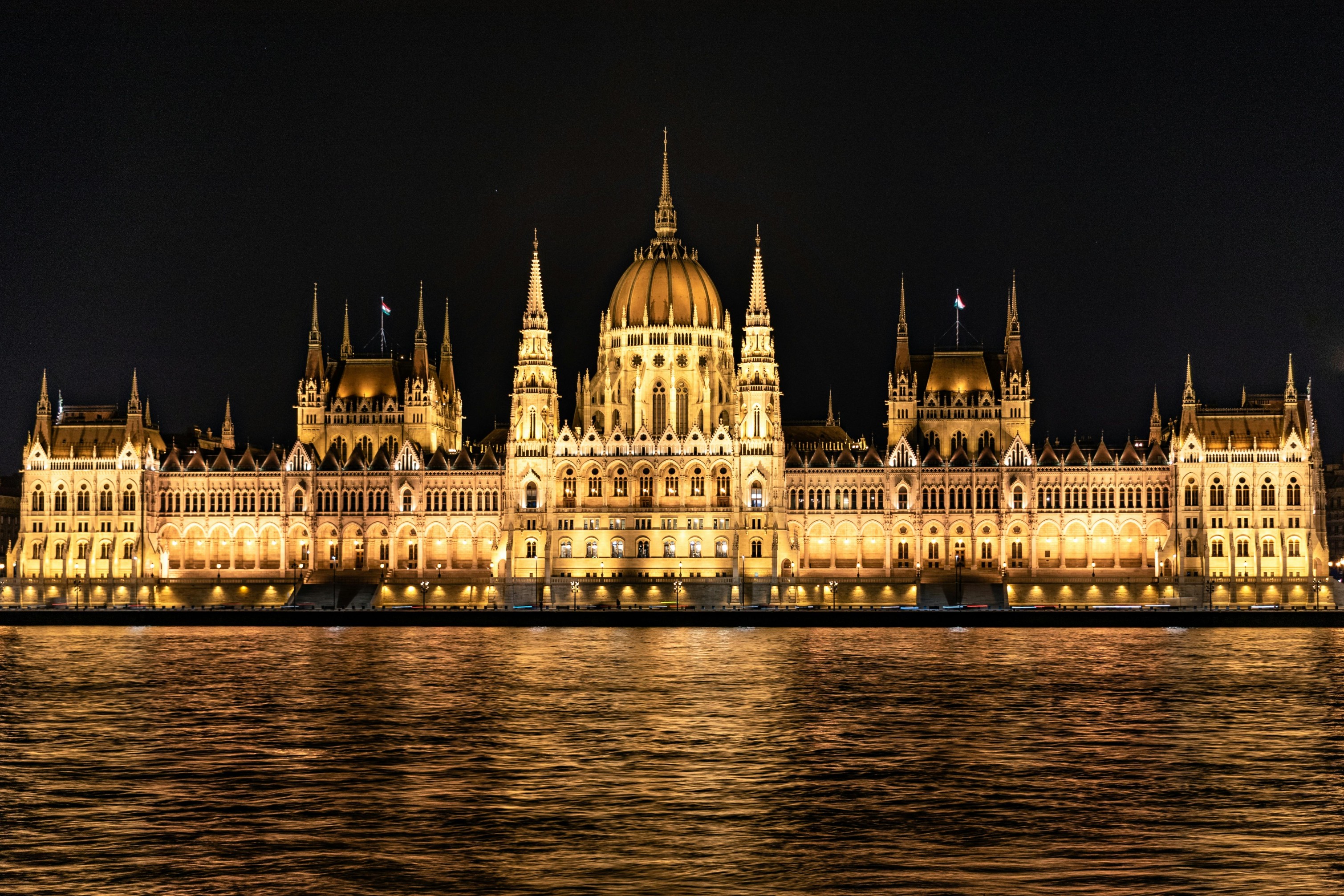 Budapest: Baths and Boulevards