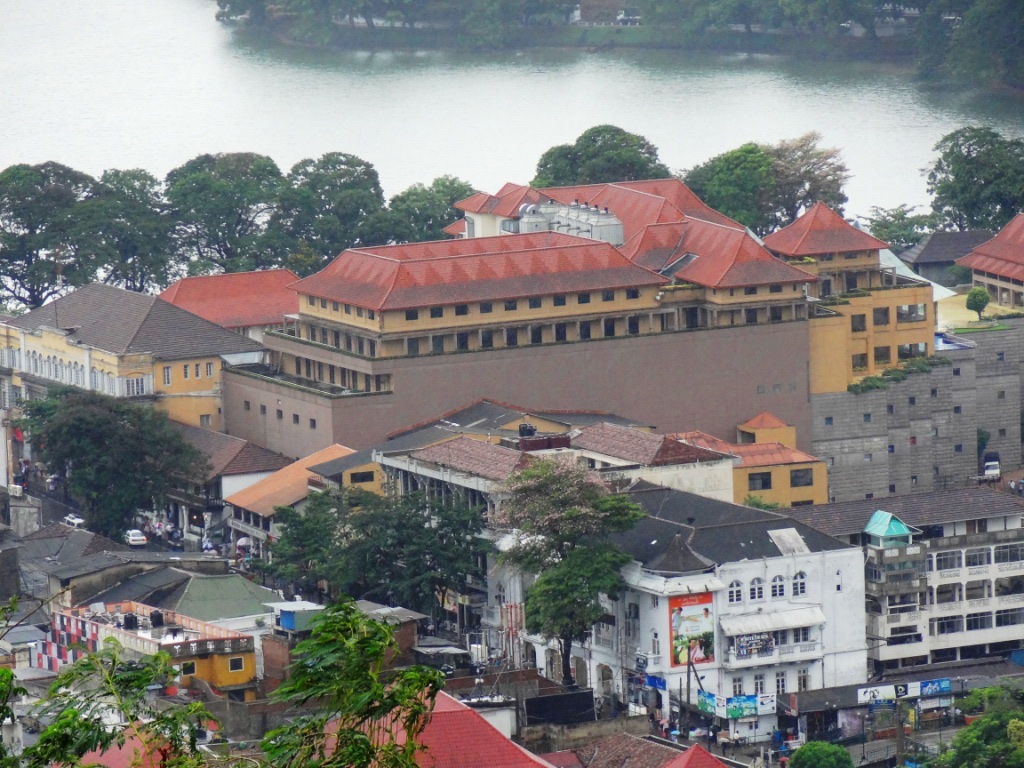 Sri Lanka Highlands: Kandy to Ella