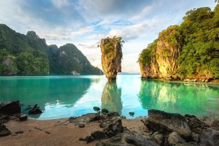 Phuket and Phi Phi Islands